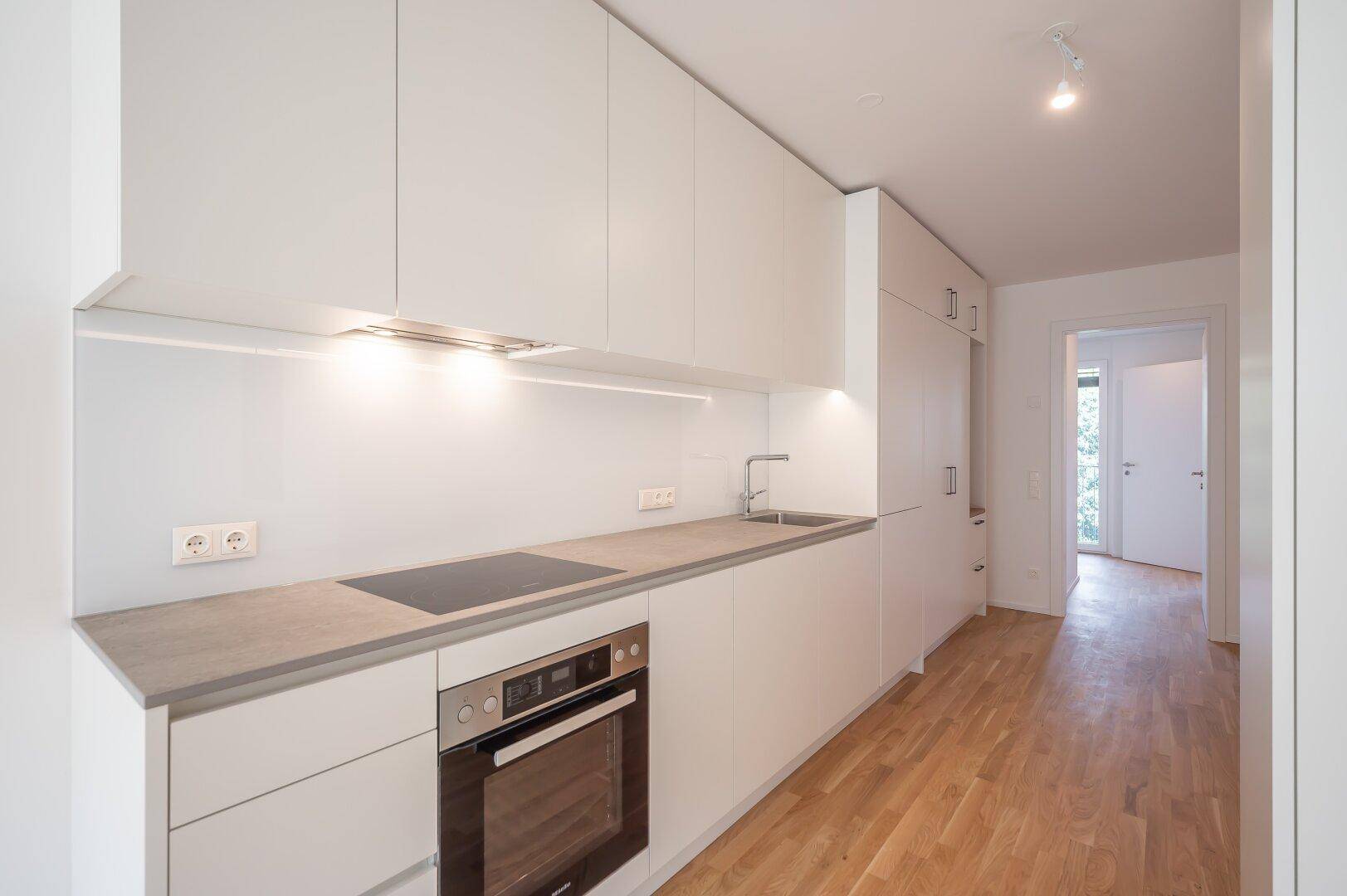 ASG IV-Qualitatives Wohnen in urbaner Lage: hochwertiger 1-Zimmer ZWEITBEZUG mit Balkon! Tischler-Einbaumöbel! +Provisionsfrei+ - Widok 4