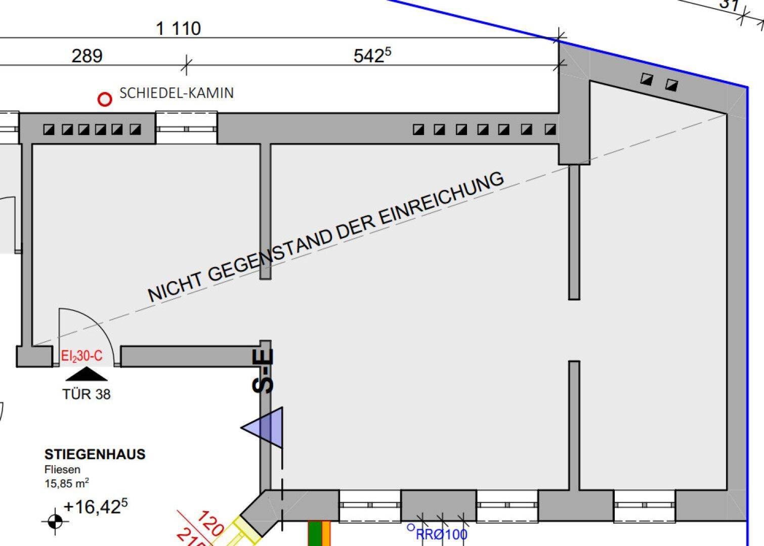 Technischer Grundriss mit Maßen und Raumaufteilung eines Teils der Immobilie.