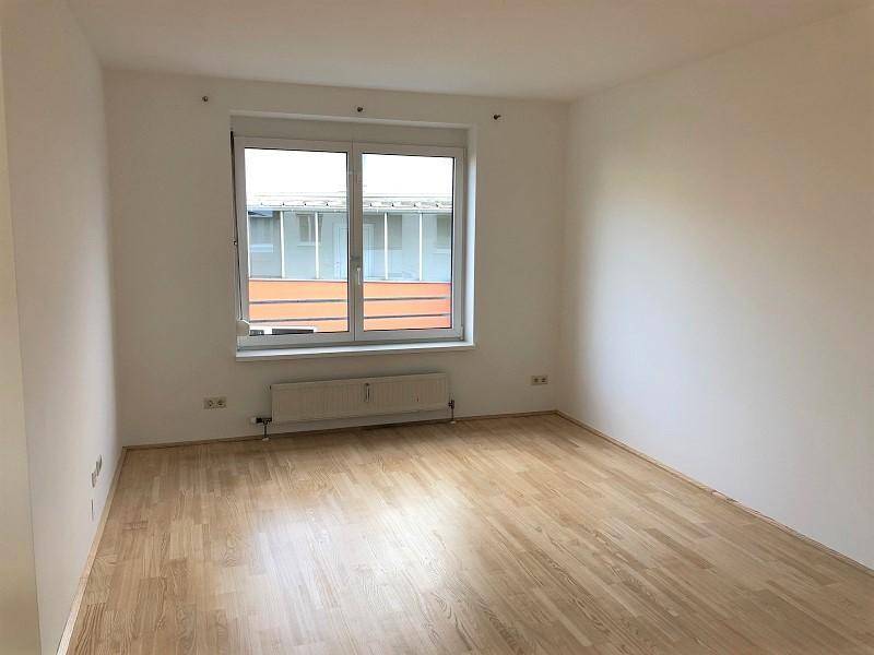 https://pictures.immobilienscout24.de/prod.www.immobilienscout24.at/pictureserver/loadPicture?q=70&id=012.0012000001E3r95-1594206093-508ef9c9f74e4d7c8d145978f5034e47