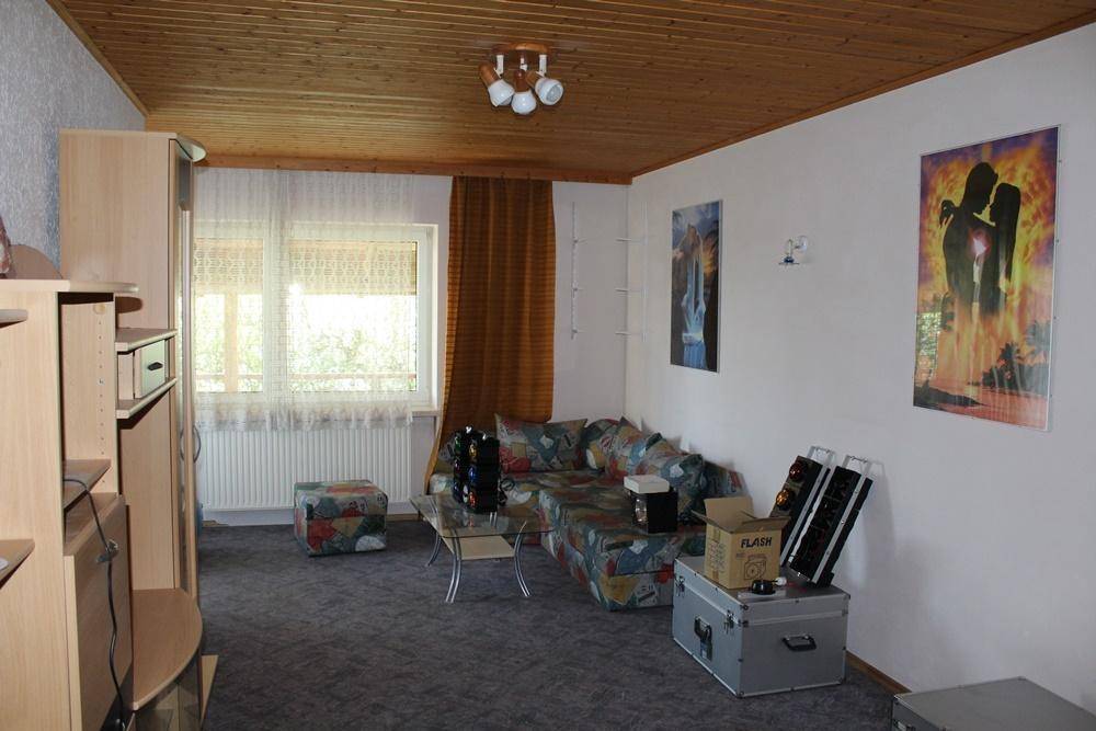 Humer010
