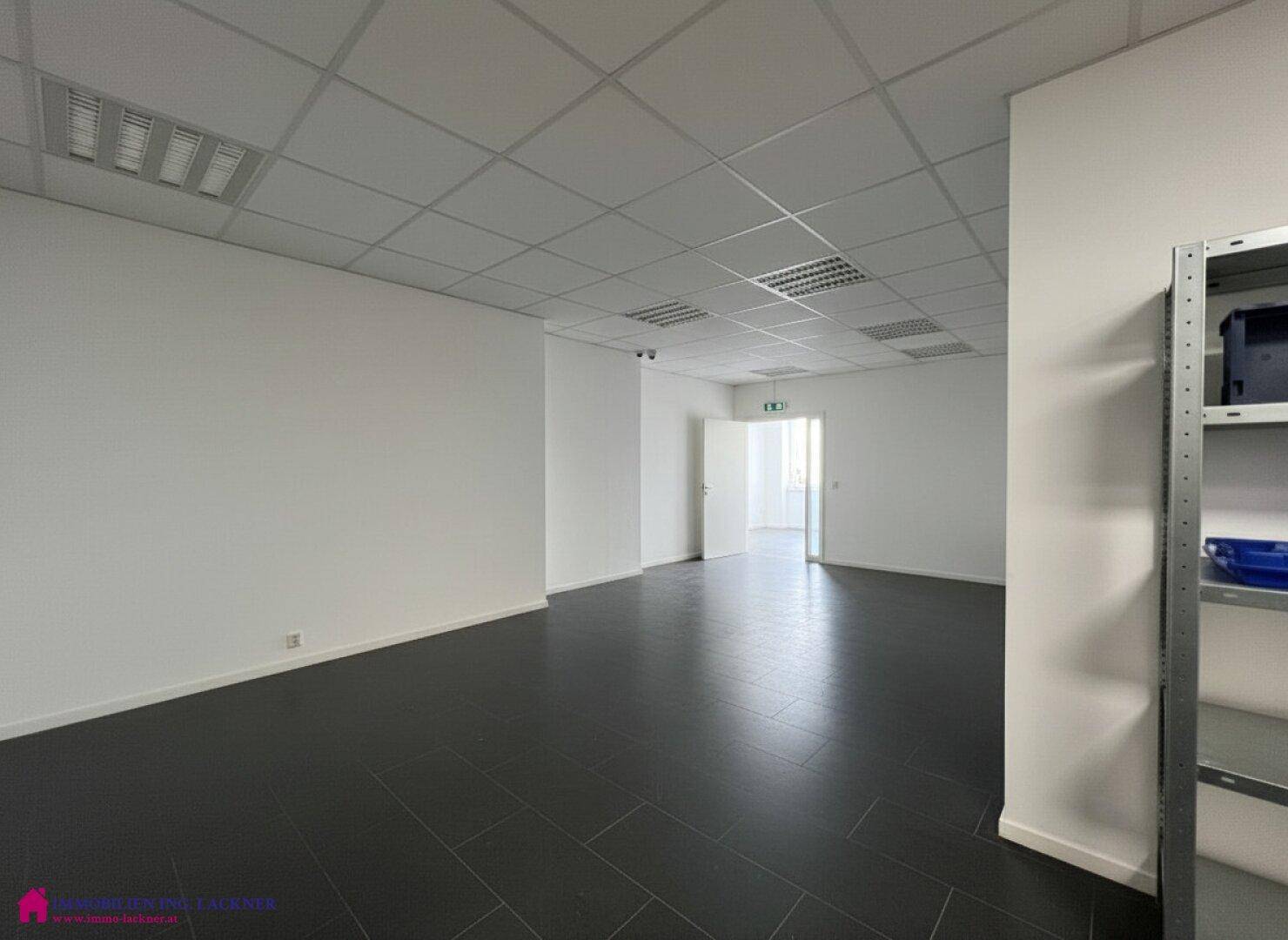 Kanzlei/ Büro/ Praxis - perfekte Lage - zu vermieten - nahe Stadtzentrum Schärding – pohled 5