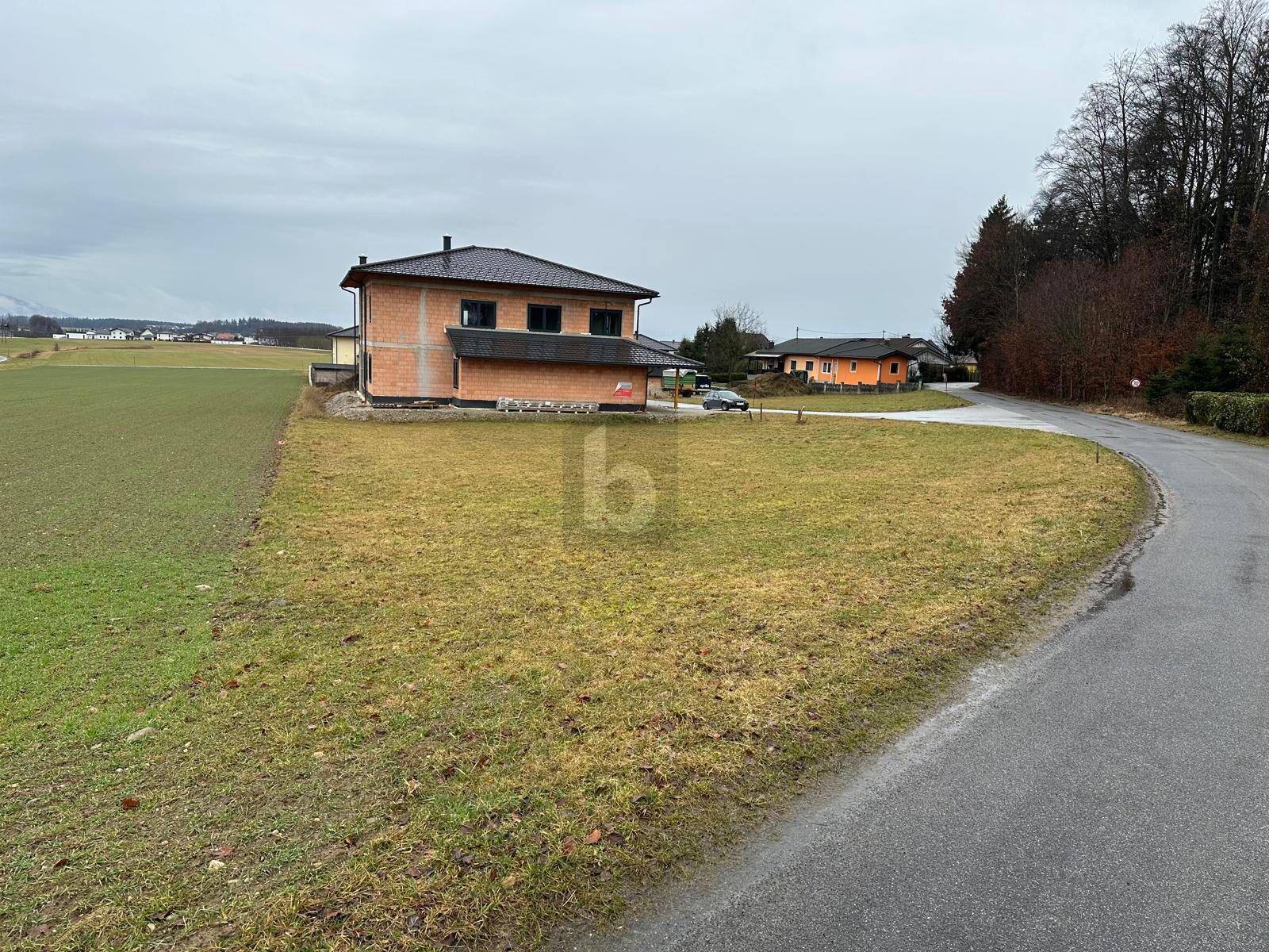 BAUGRUND MIT WEITBLICK ? NATURNAH WOHNEN NAHE SALZBURG - Ansicht 2