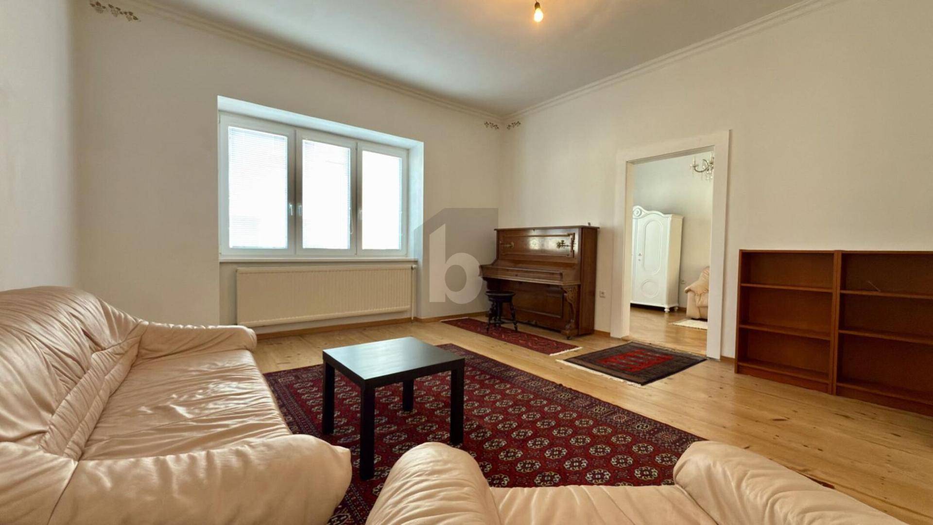 CHARMANTES STRECKHAUS MIT UNEINSEHBAREM &amp; SONNIGEM OASE GARTEN - Ansicht 3
