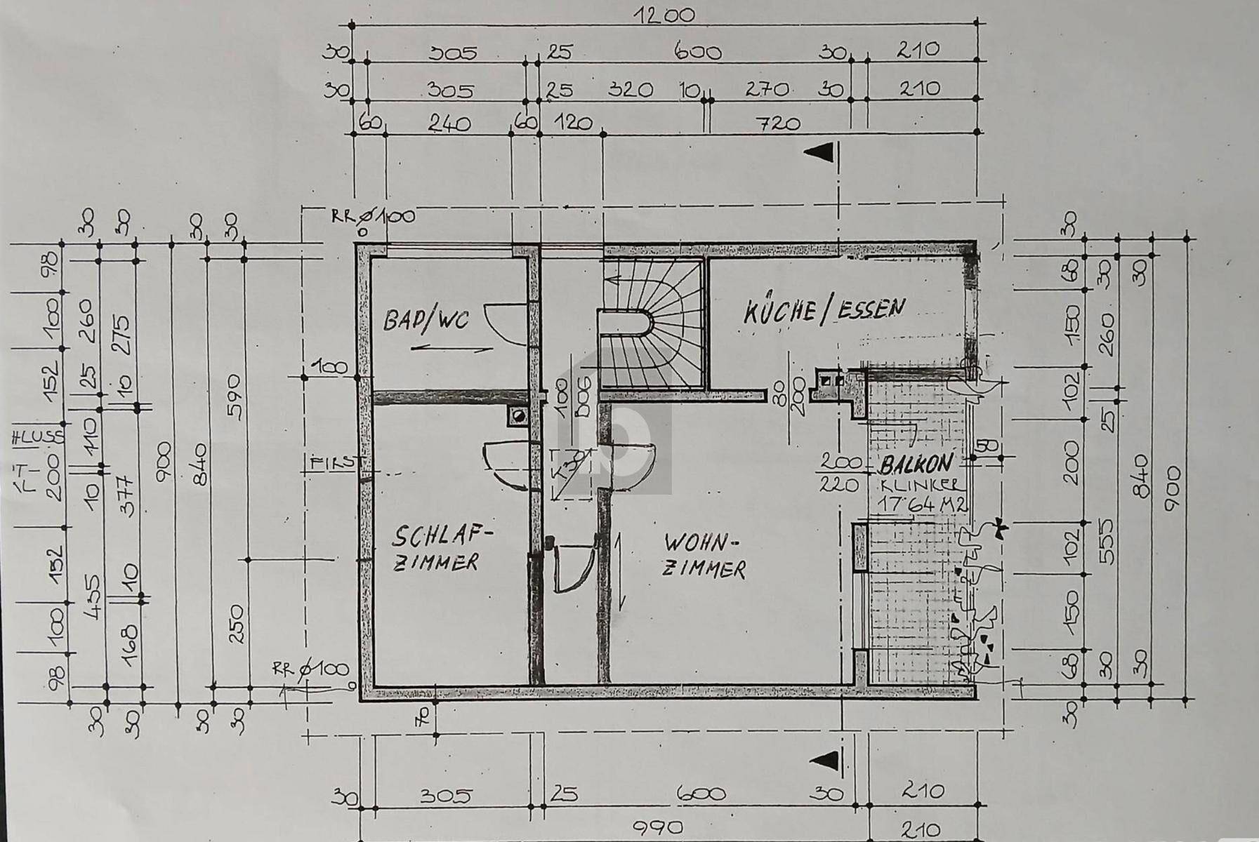 Grundriss des Obergeschosses mit Schlafzimmer, Wohnzimmer, Küche/Essbereich und Balkon.