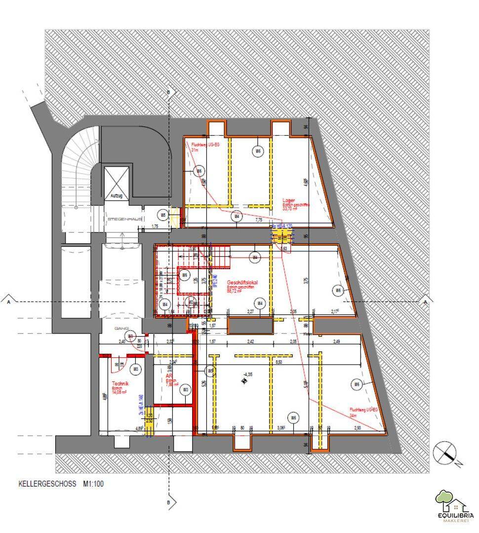 Grundriss des Kellergeschosses mit Lagerflächen, Technikräumen und Zugang zum Treppenhaus.