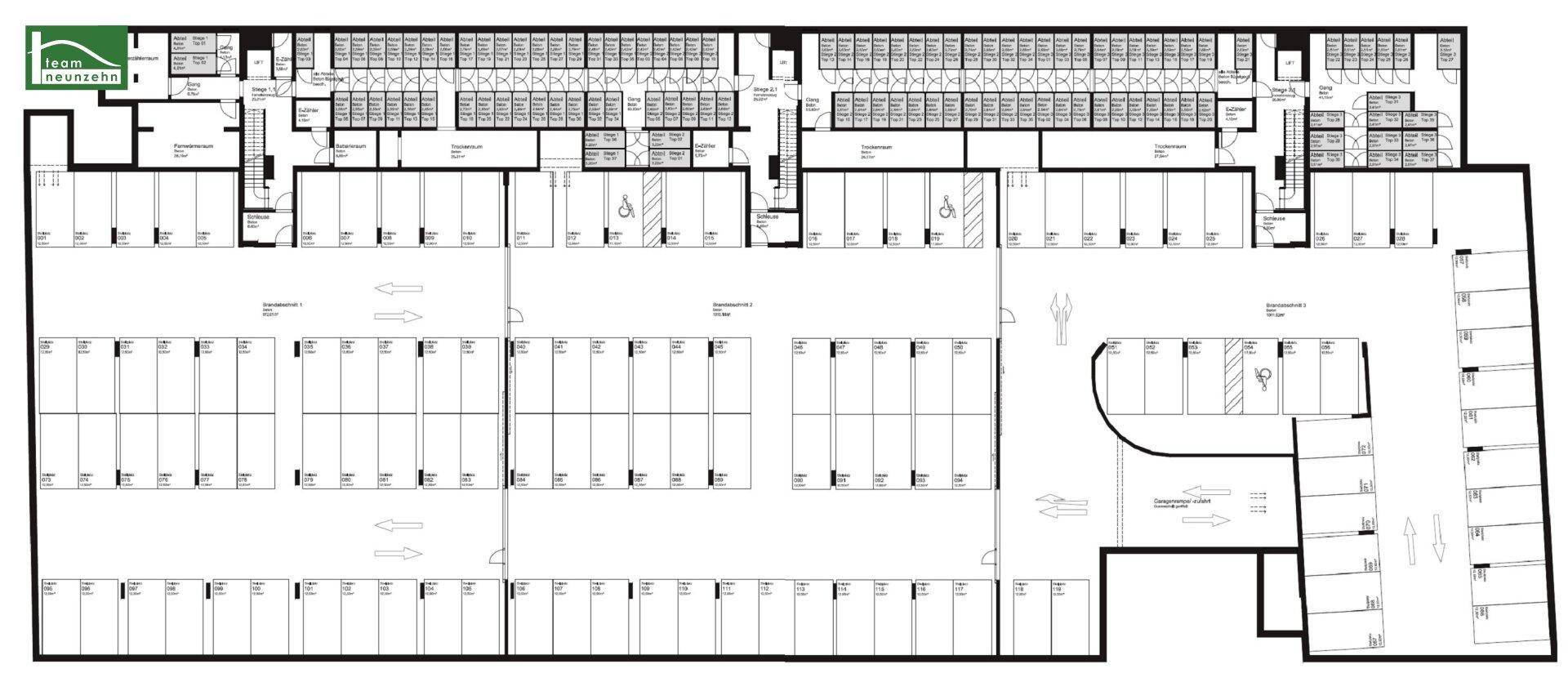 Grundriss der Tiefgarage mit zahlreichen Stellplätzen und Abstellräumen.