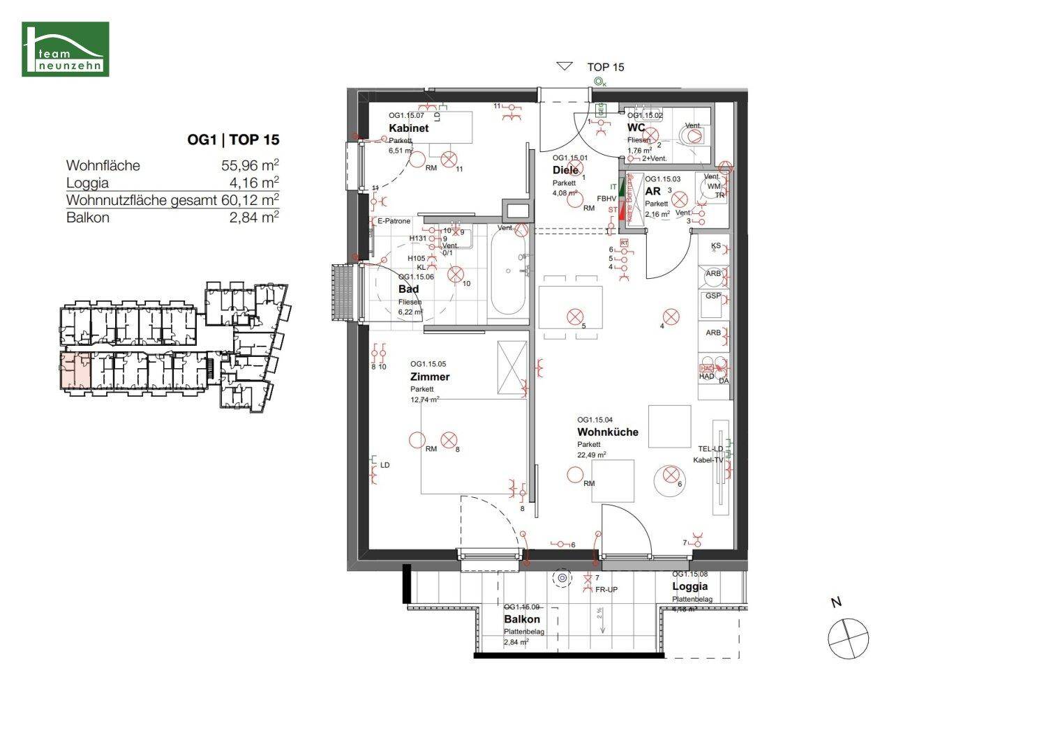 Grundriss der Wohnung OG1 TOP 15 mit Wohnküche, Zimmer, Bad, WC und Loggia.