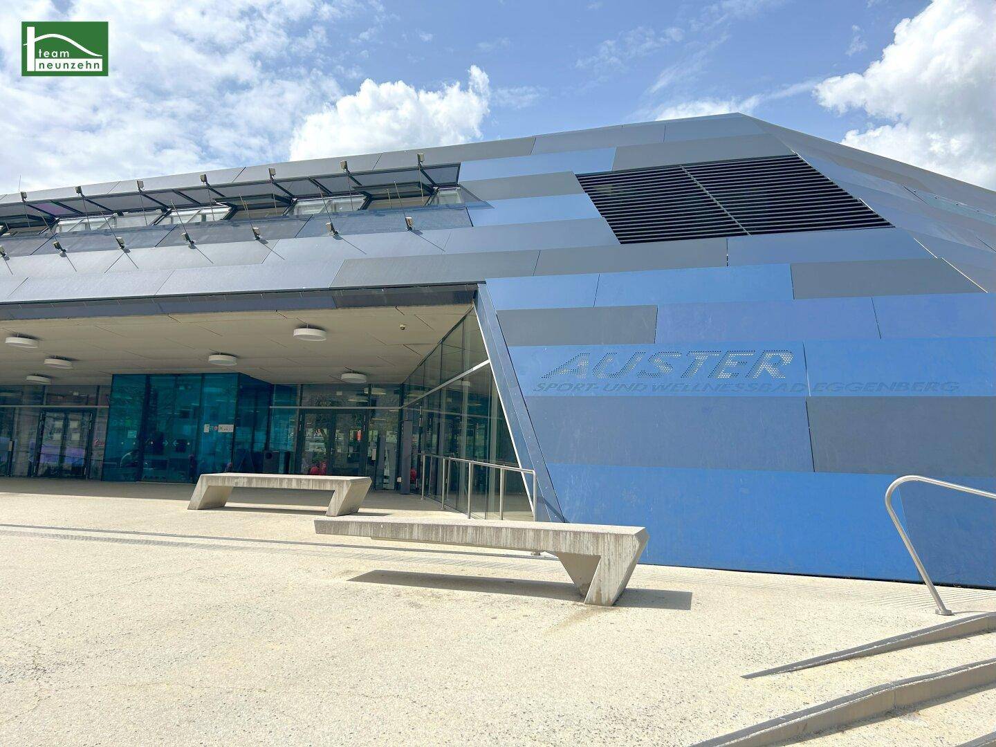 Auster Sport- und Wellnessbad