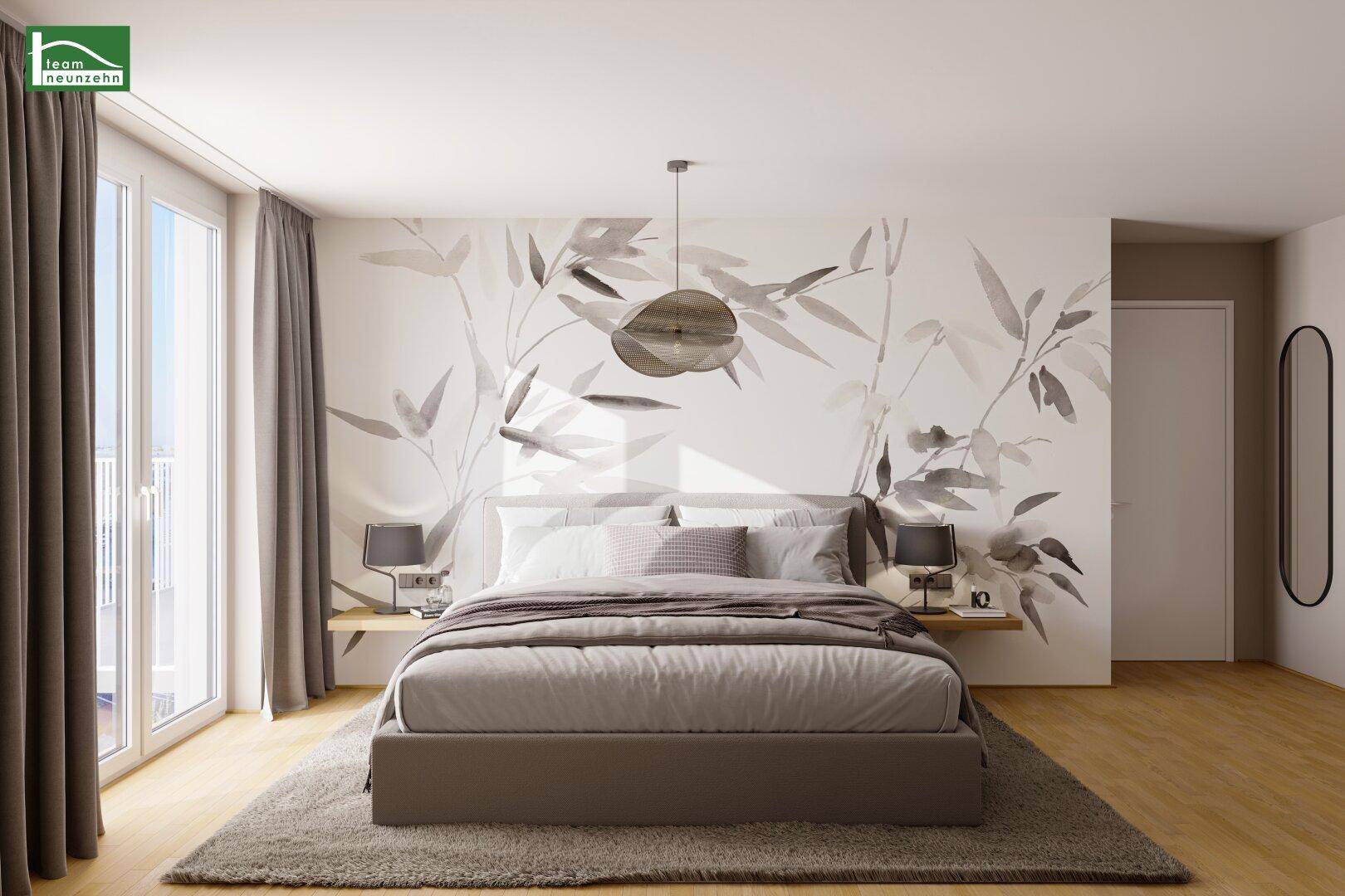 Modernes Schlafzimmer mit stilvoller Wandgestaltung, Holzboden und Zugang zum Balkon.