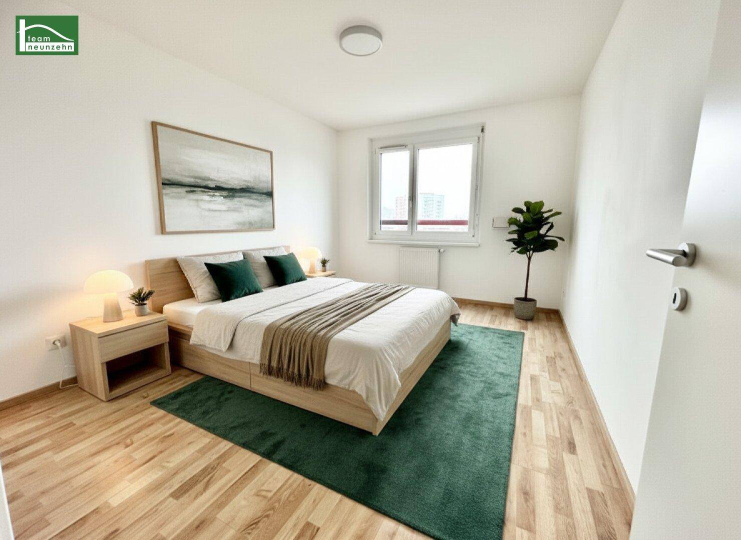 Modern eingerichtetes Schlafzimmer mit Holzbett, grünem Teppich und hellem Laminatboden.