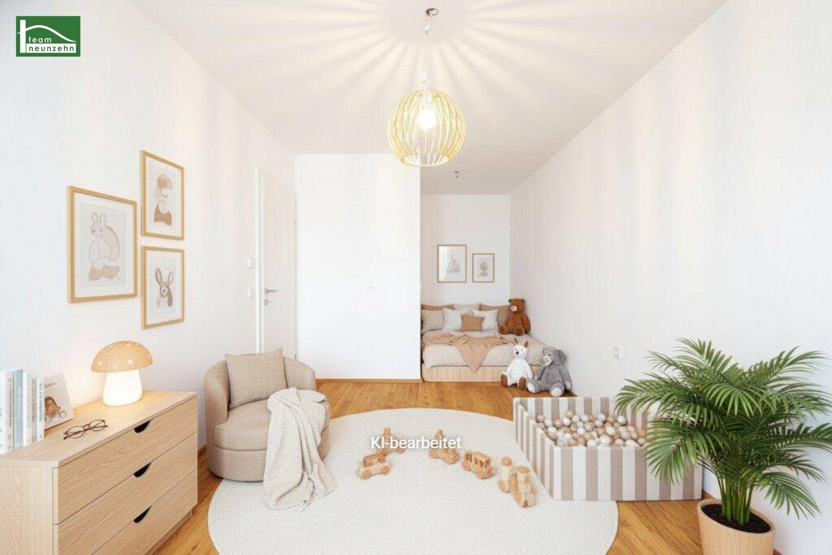 Helles Kinderzimmer mit Holzboden, Spielzeug und moderner Dekoration, KI-bearbeitet.