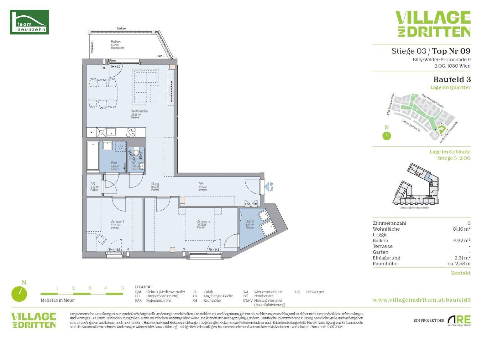 Detaillierter Grundriss einer Wohnung mit drei Zimmern, Loggia und Gartenanteil.