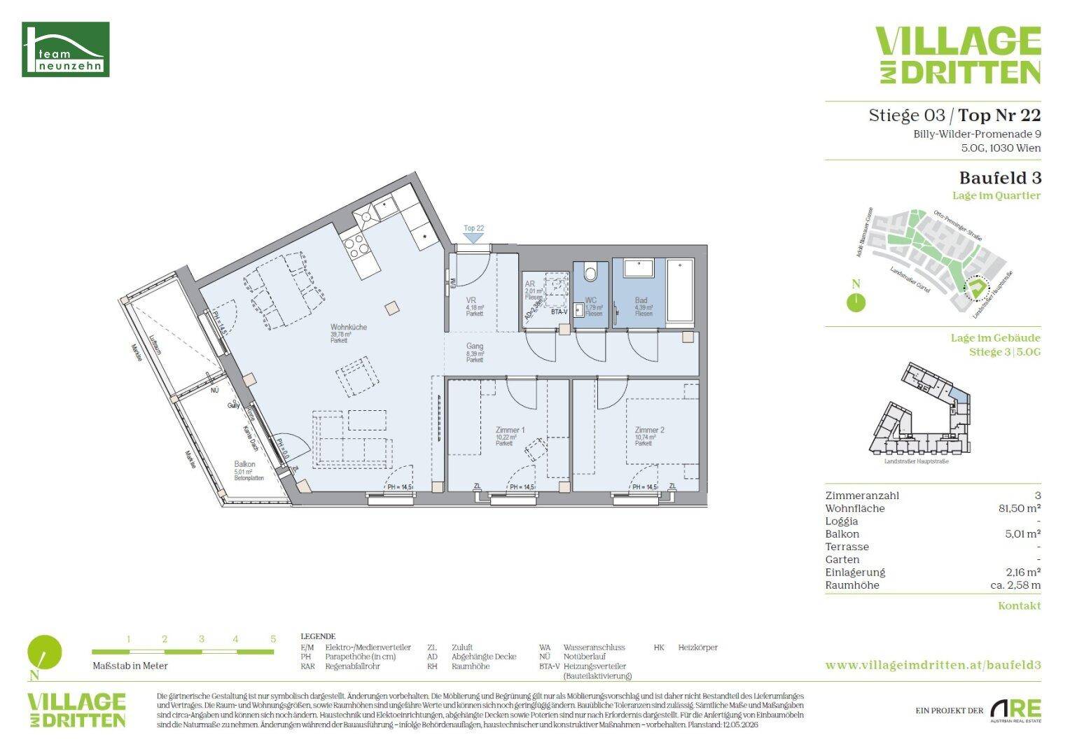 Detaillierter Grundriss einer Wohnung mit drei Zimmern, Loggia und Terrasse.