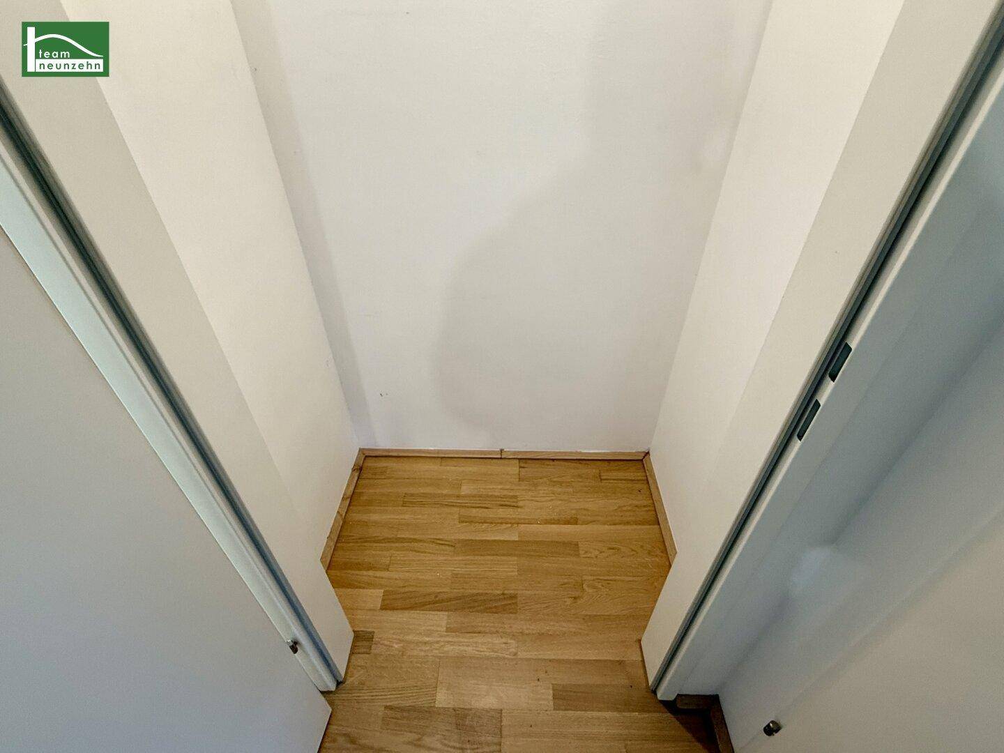 Großzügige 3-Zimmer-Dachgeschosswohnung mit Terrasse &amp; urbanem Wohnkomfort – ab September verfügbar! - Widok 6