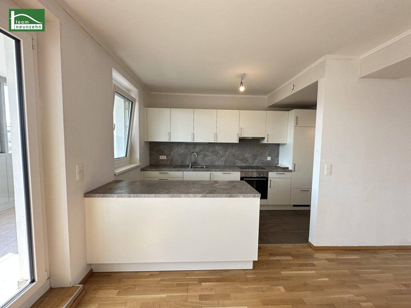 Zentral begehbare Wohnung mit Wintergarten ohne direktes Gegenüber! Traumbad mit Dusche &amp; Badewanne! - Ansicht 5