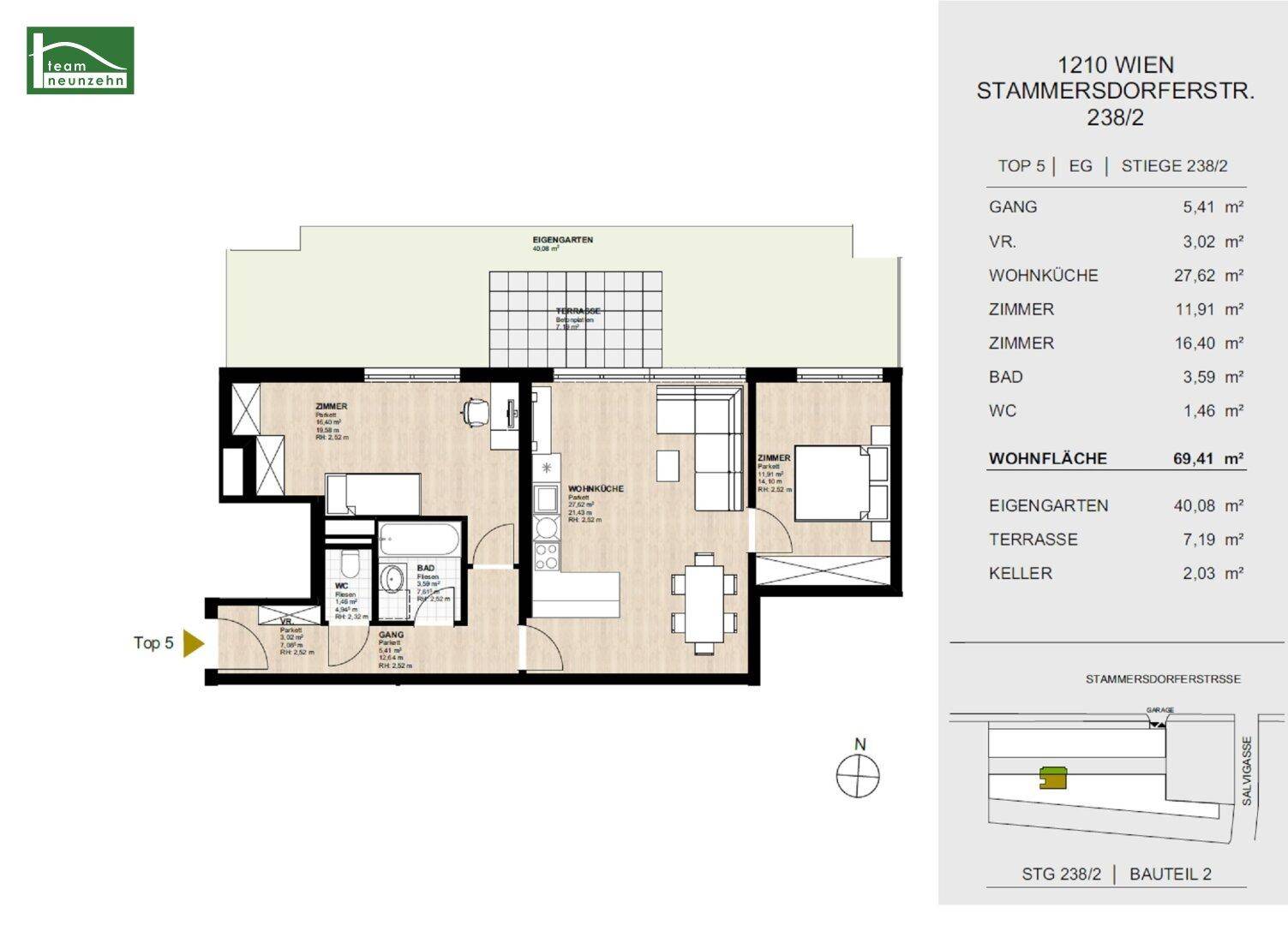 Grundriss einer Erdgeschosswohnung mit offenem Wohn-Essbereich, zwei Schlafzimmern, Bad, separatem WC, Terrasse und eigenem Garten.