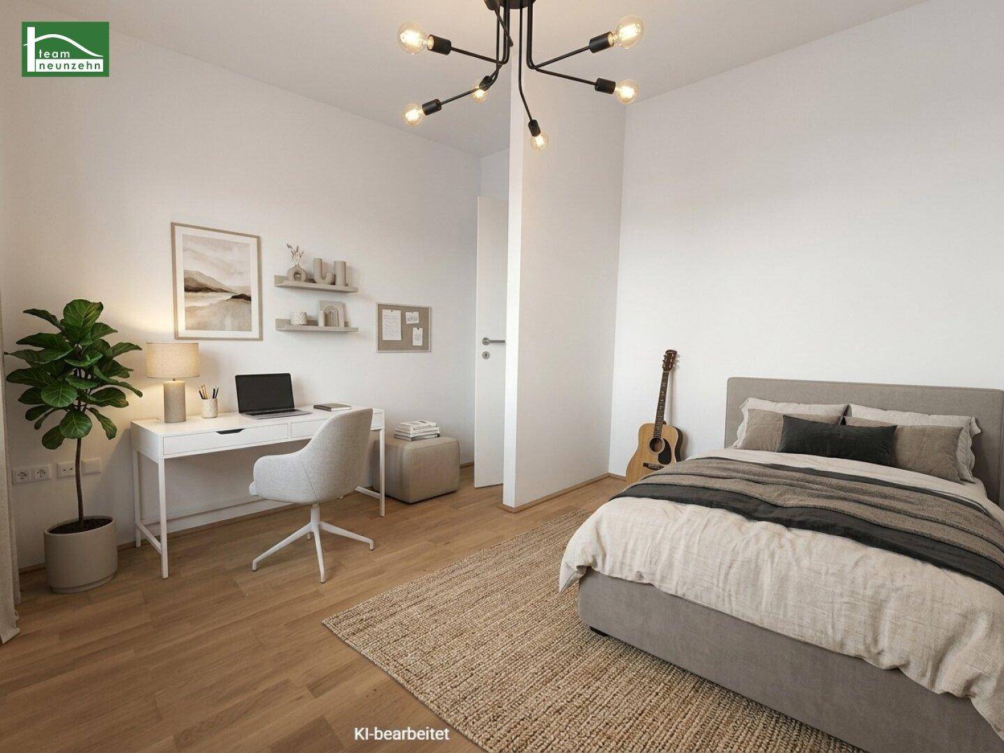Helles Schlafzimmer mit modernem Bett, Schreibtisch und Holzboden, ideal für Wohnen und Arbeiten.