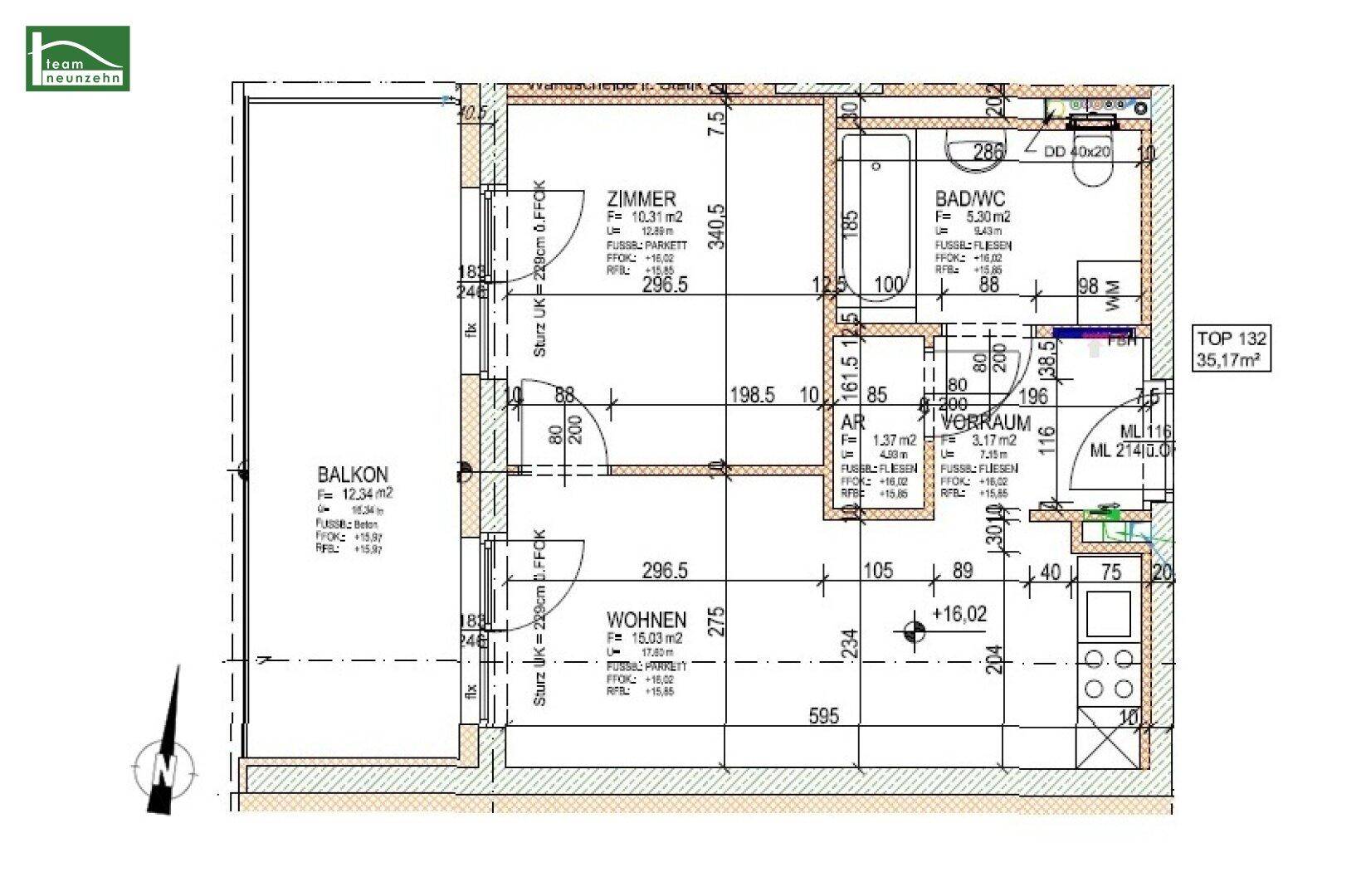 Detaillierter Grundriss der Wohnung mit Raumaufteilung und Balkon.