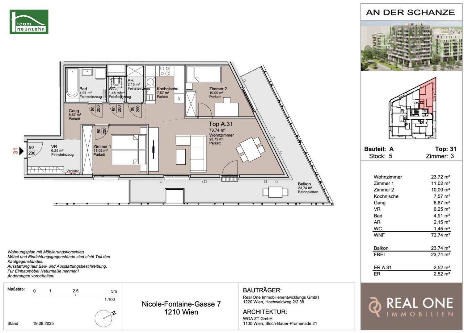 Grundrissplan einer Dachgeschosswohnung mit offenem Wohnbereich, Balkon und zwei Schlafzimmern.