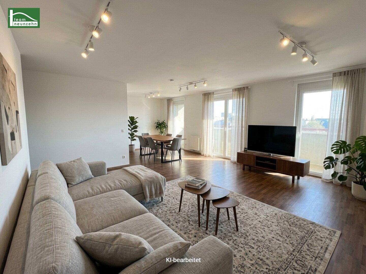 Möblierter Wohn-Essbereich mit modernem Sofa, Esstisch und Zugang zum Balkon, künstlich eingerichtet.