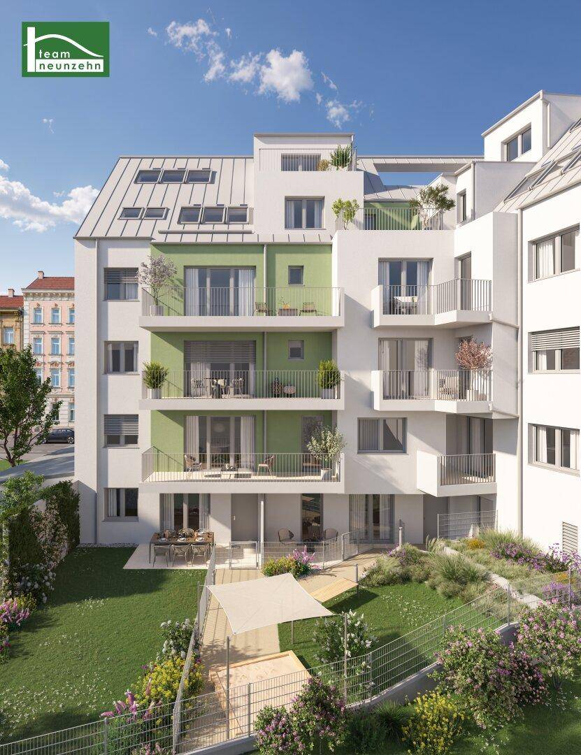 Rückansicht einer modernen Wohnanlage mit begrünten Balkonen und einem Gemeinschaftsgarten.