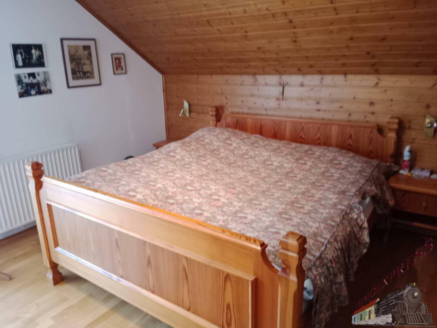 Schlafzimmer 1