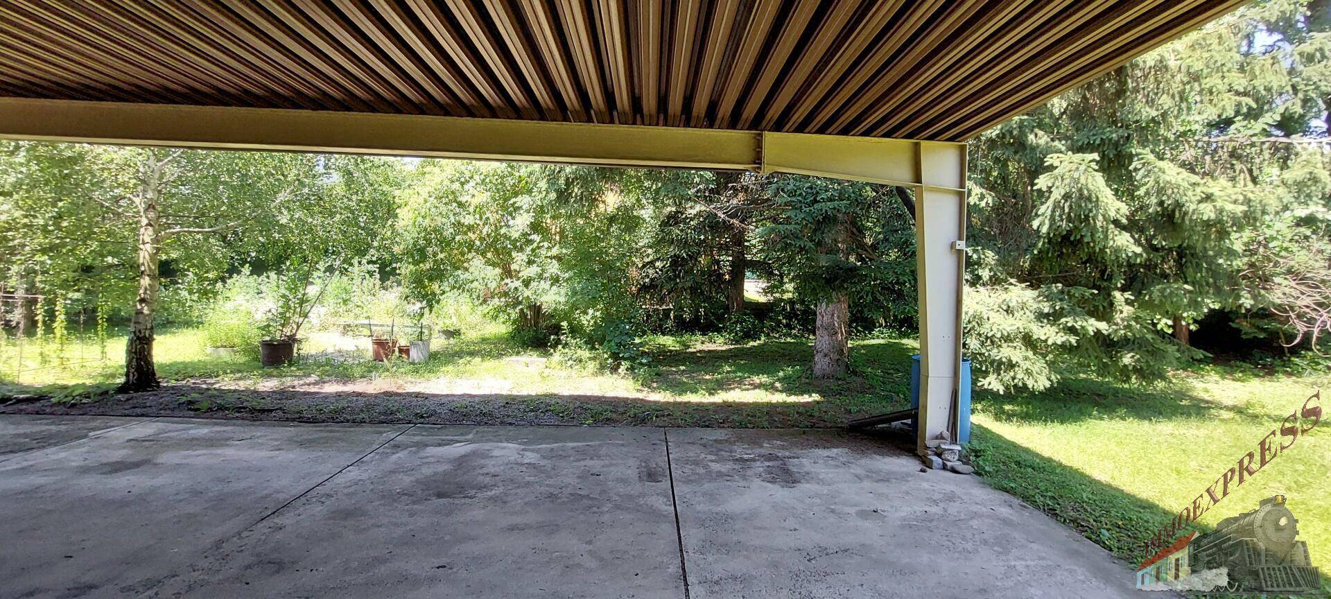 Carport