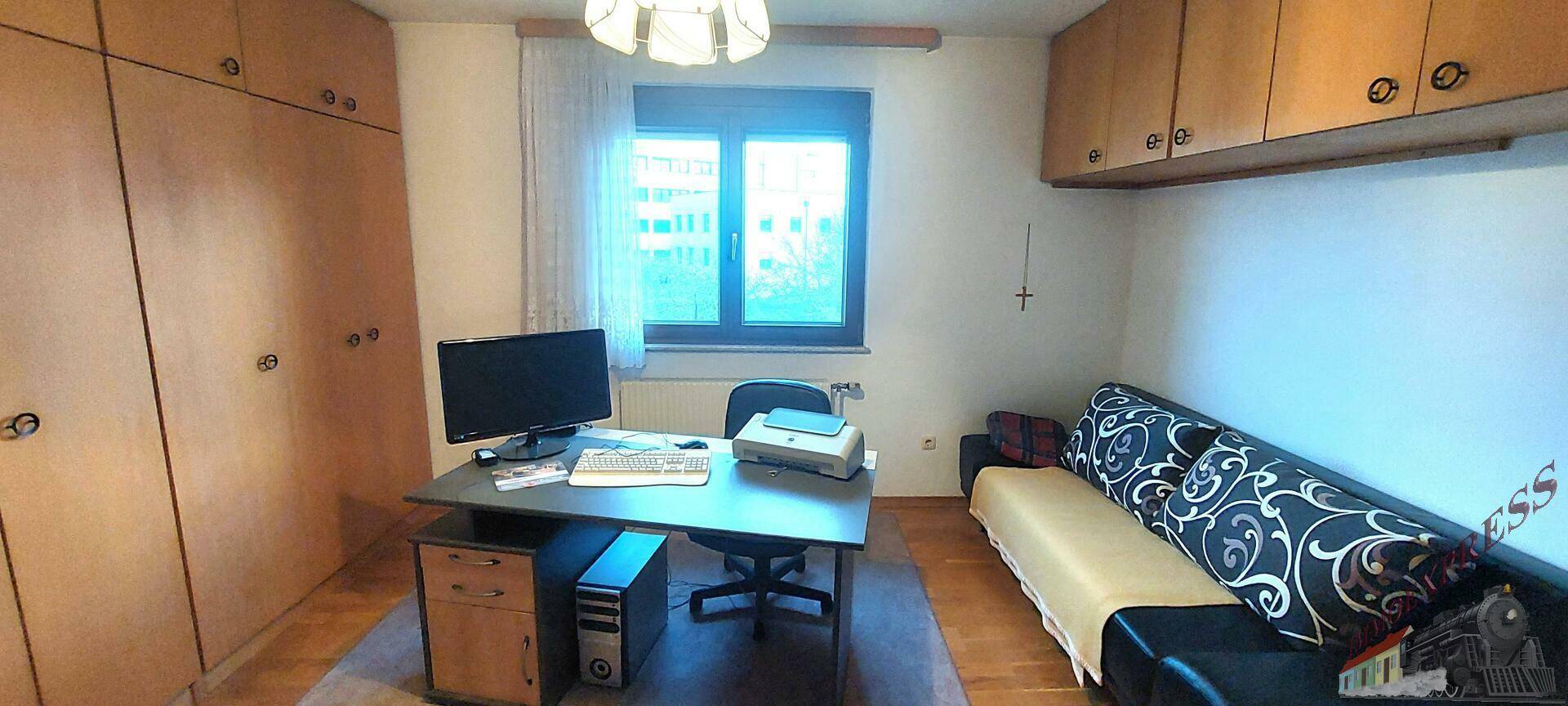 Schlafzimmer ca 13m2