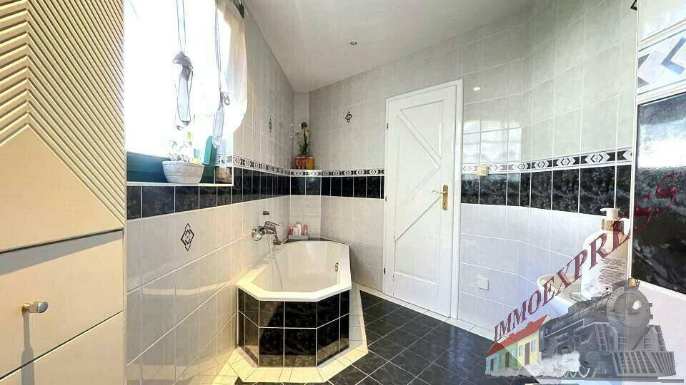 haus-oberwart-wiesfleck-kauf-badezimmer-1-mit-badewanne-und-dusche-eg-image-20-139274-313877