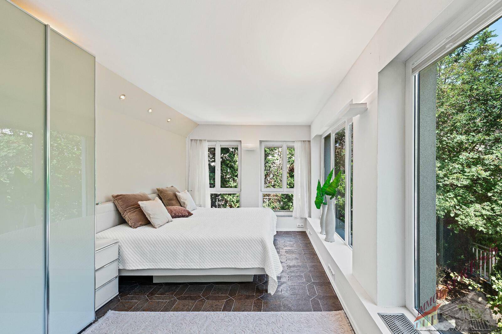 B5 Schlafzimmer EG