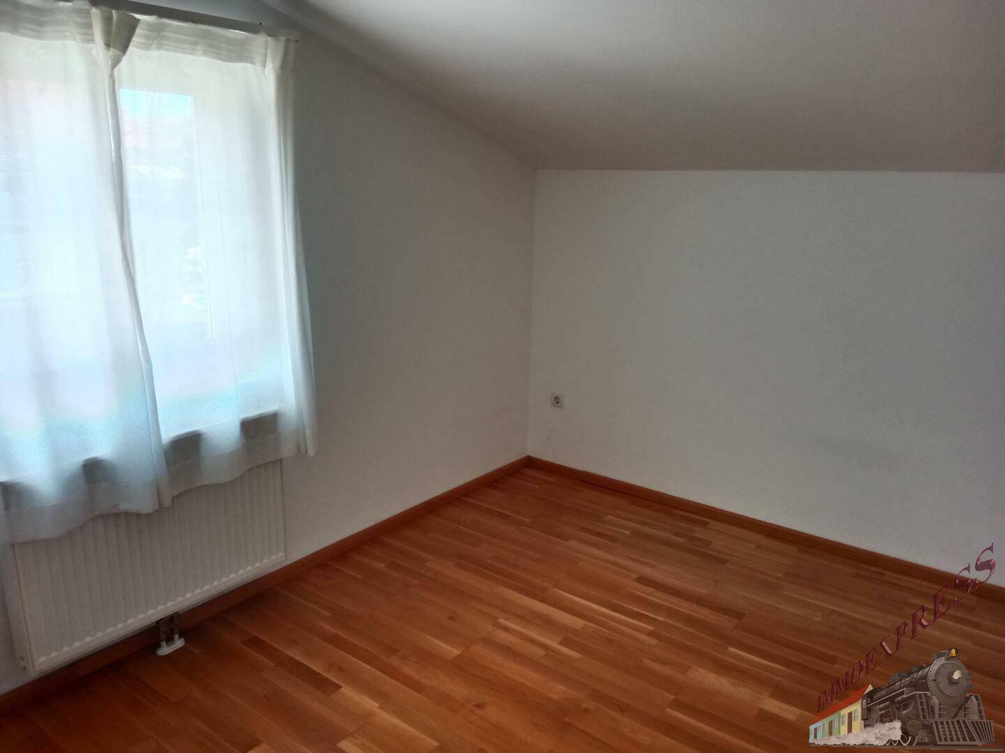 Kinderzimmer OG