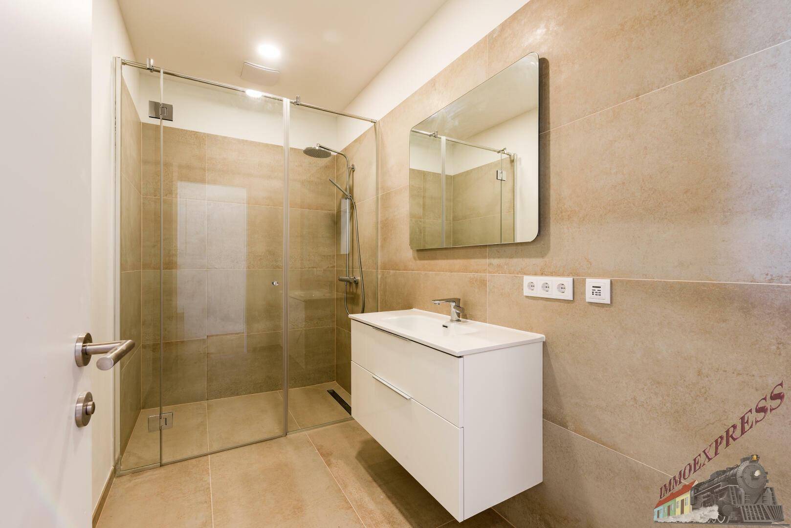 a17-photography_20-07-24_immocity-00025