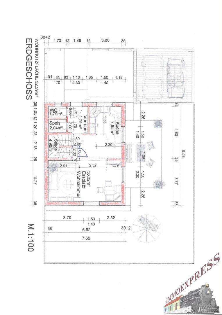 Grundriss des Erdgeschosses mit Wohnzimmer, Küche, WC und Außenbereich.