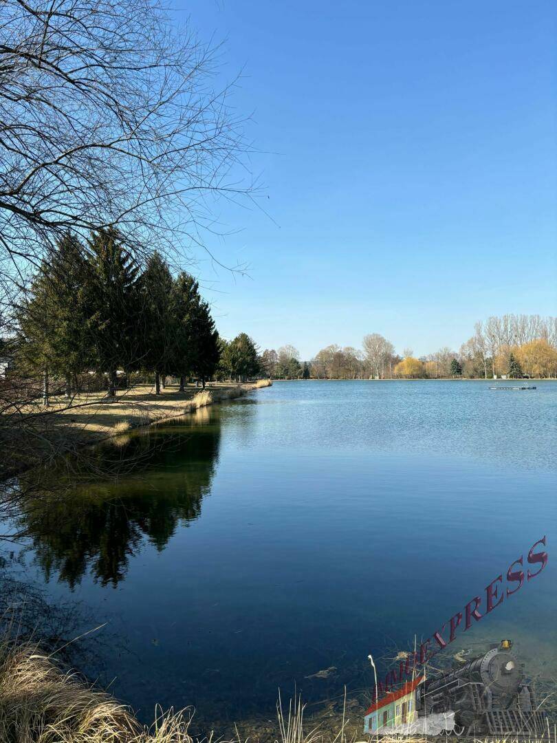 Römersee: Neu sanierter Bungalow auf Eigengrund! - Widok 3