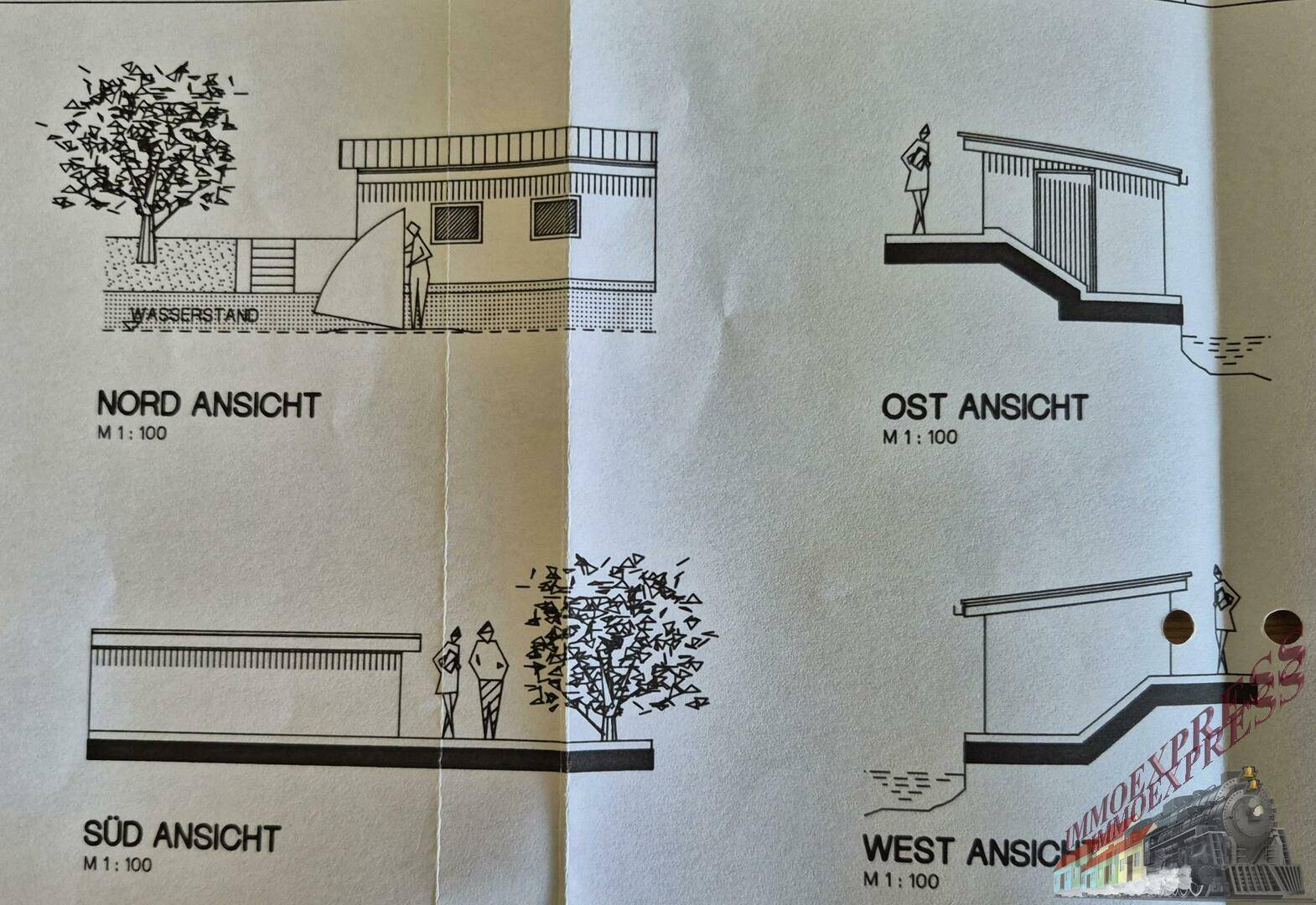 Vier Ansichten des Gebäudes (Nord, Ost, Süd, West) mit Wasserstand.