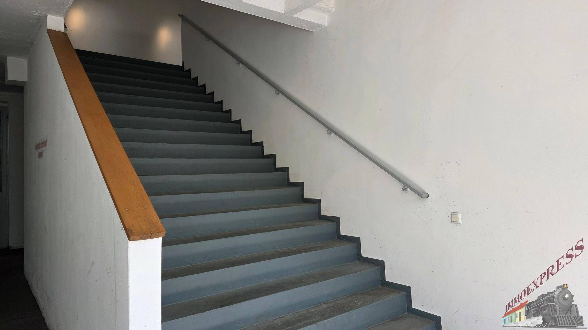 Traiskirchen 210m² Büro mit 2 Parkplätze - Ansicht 3