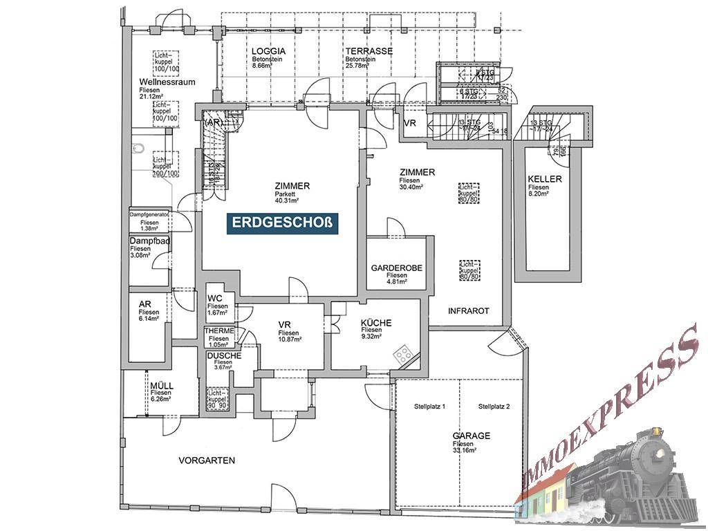 Grundriss des Erdgeschosses mit Wellnessraum, Küche, Garage und Terrassenzugang, gut aufgeteilt.