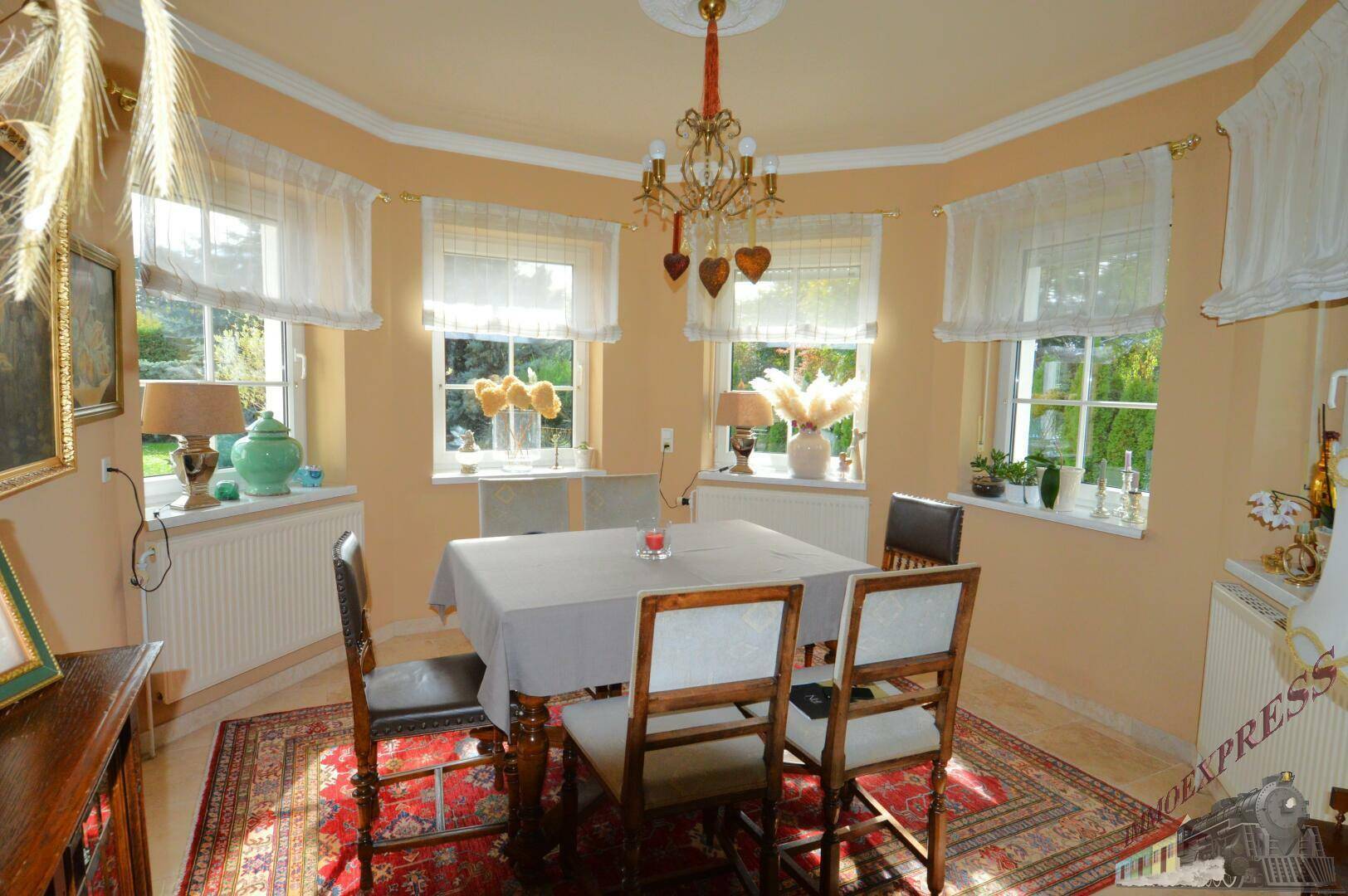 Repräsentatives Einfamilienhaus im italienischen Stil auf ca. 2.711 m² - Ansicht 4