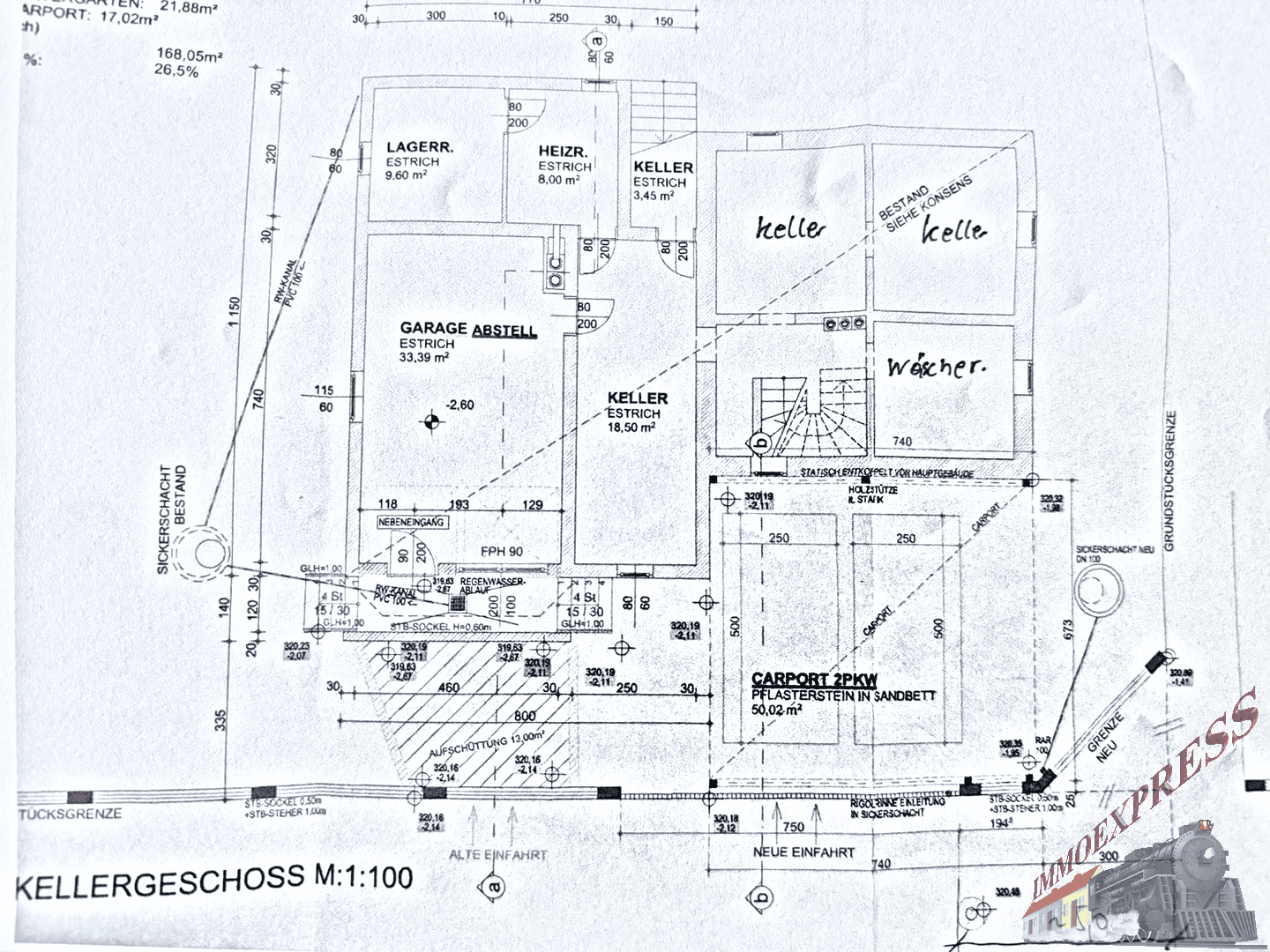 Grundriss des Kellergeschosses mit Garage, Lagerraum und Heizraum.