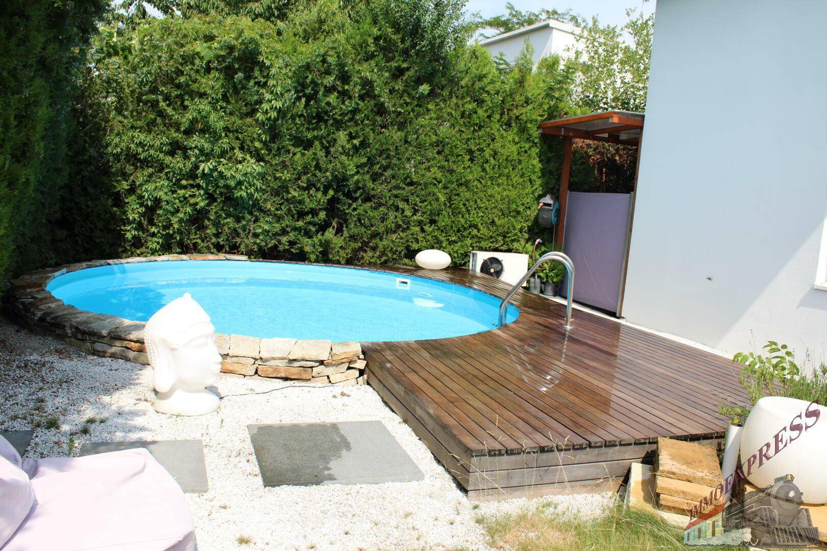 Pool/ Pooldeck