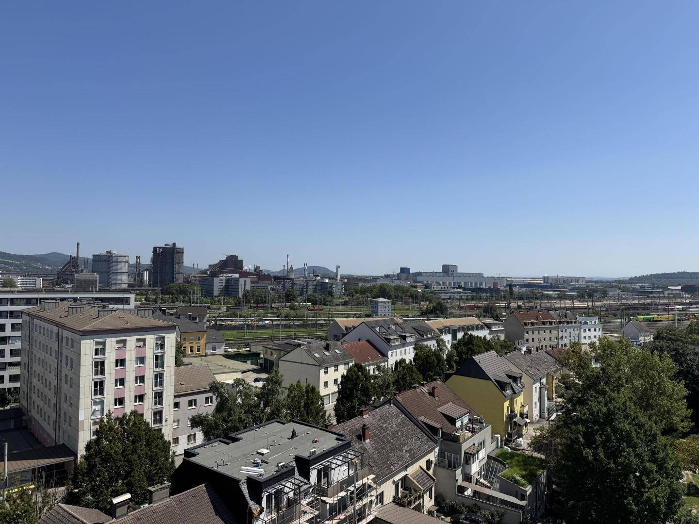 Blick in die Ferne vom 9.OG