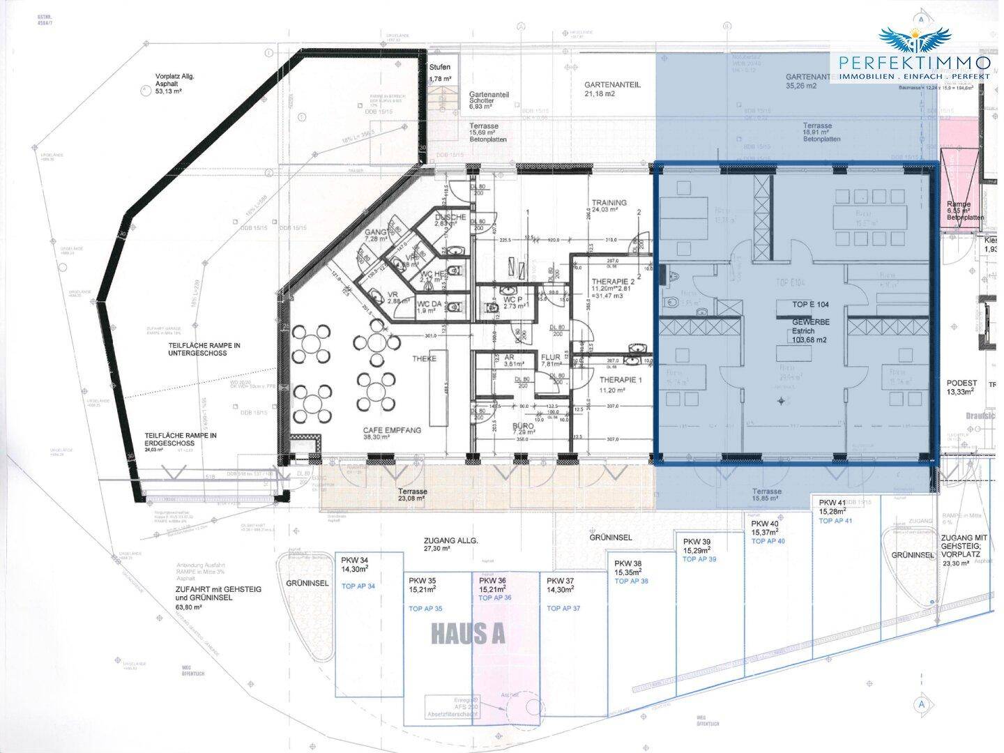 Gesamtgrundriss des Erdgeschosses mit mehreren Gewerbeeinheiten, Terrassen und Tiefgaragenzufahrt.
