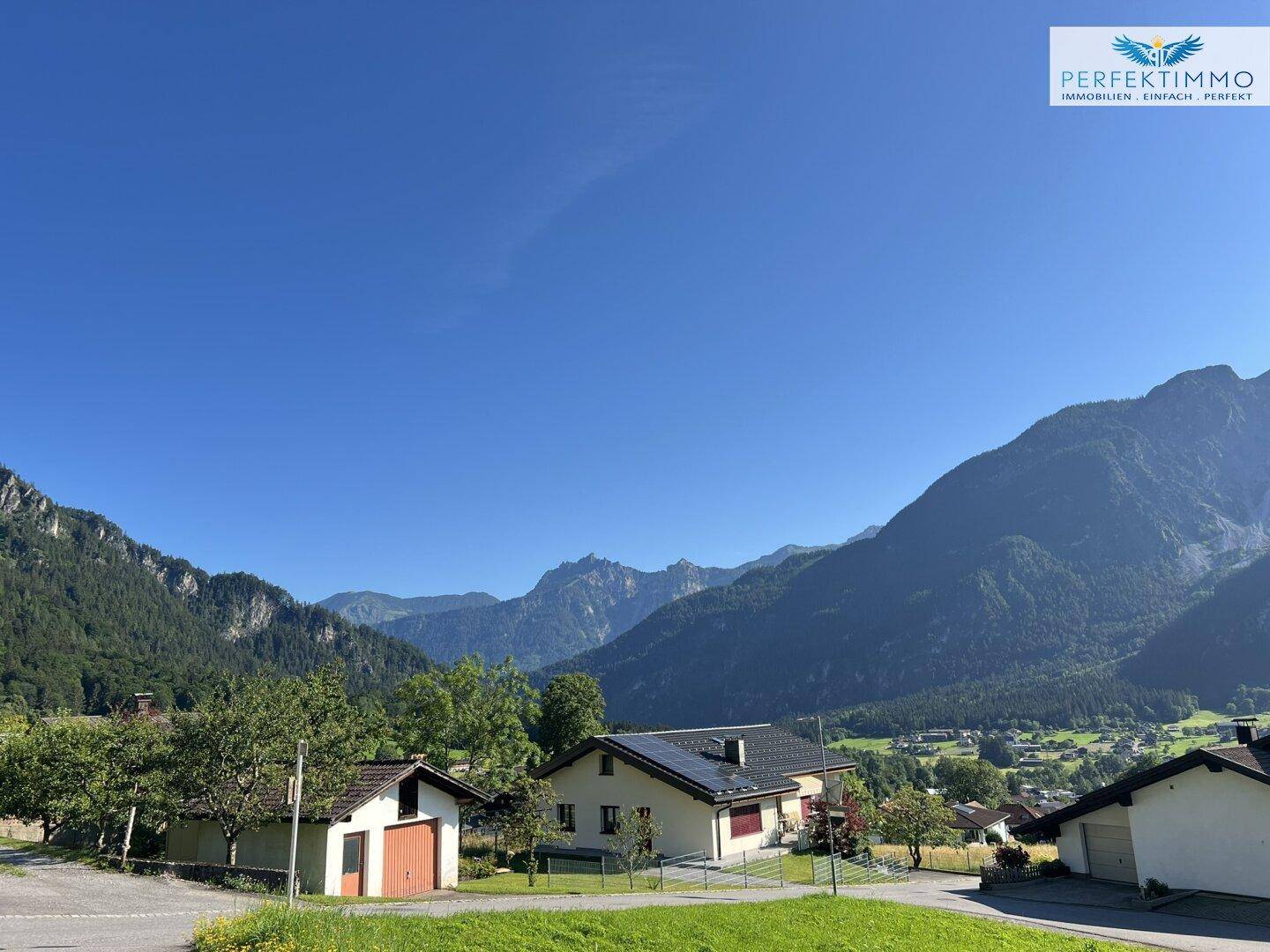 Apartmenthaus mit 6 Schlafzimmern - attraktive Anlagechance – pohled 2