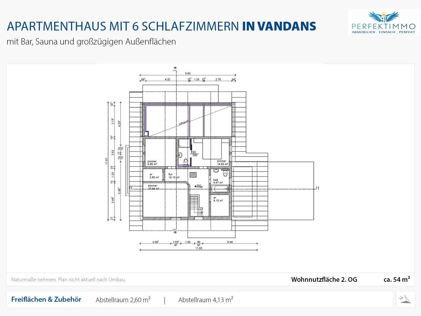 Grundriss des zweiten Obergeschosses mit Schlafzimmern und Bädern.