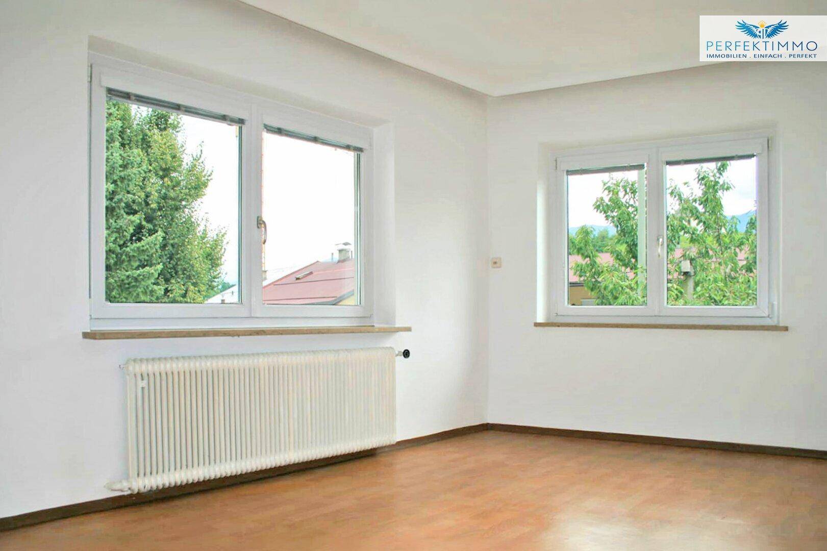 Haus mit Wohnung und Gewerbe - neuer Preis! - Mehr