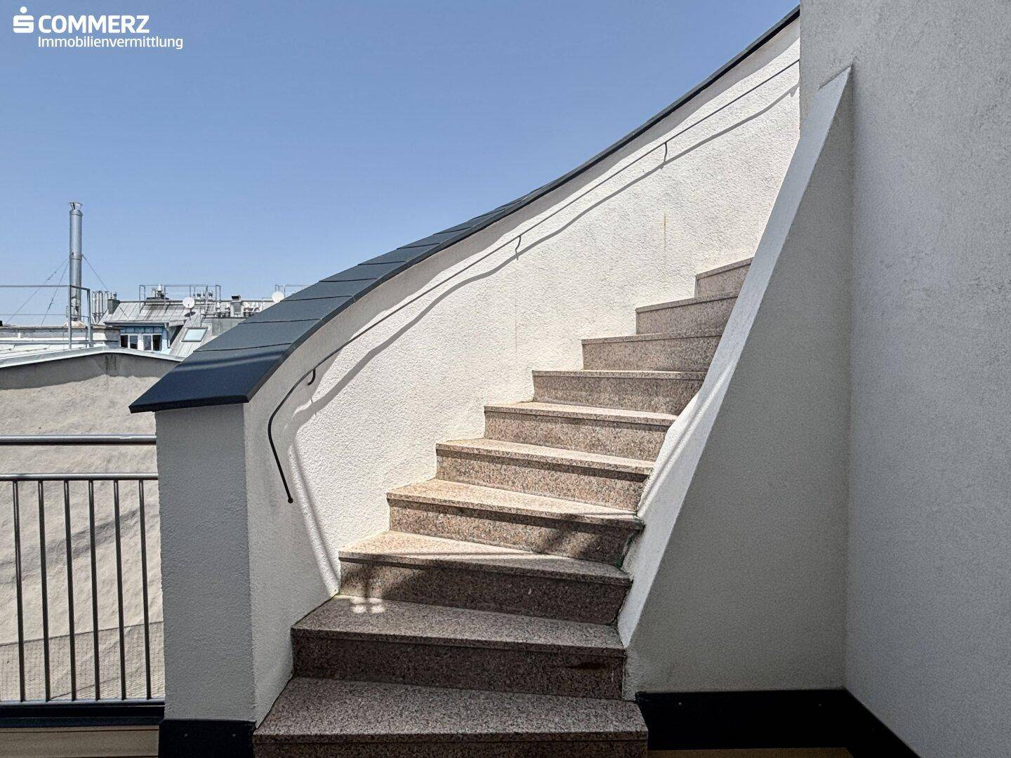 Aufgang zur Dachterrasse