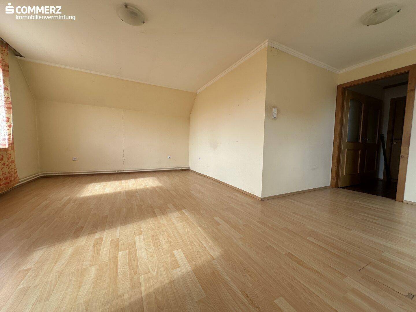 Zimmer 1 DG