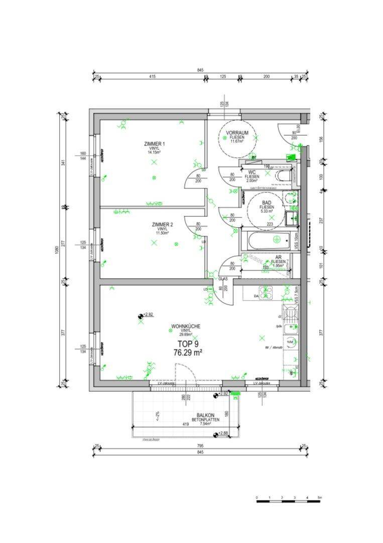 Grundriss der Wohnung mit drei Zimmern, Wohnküche und Balkon.
