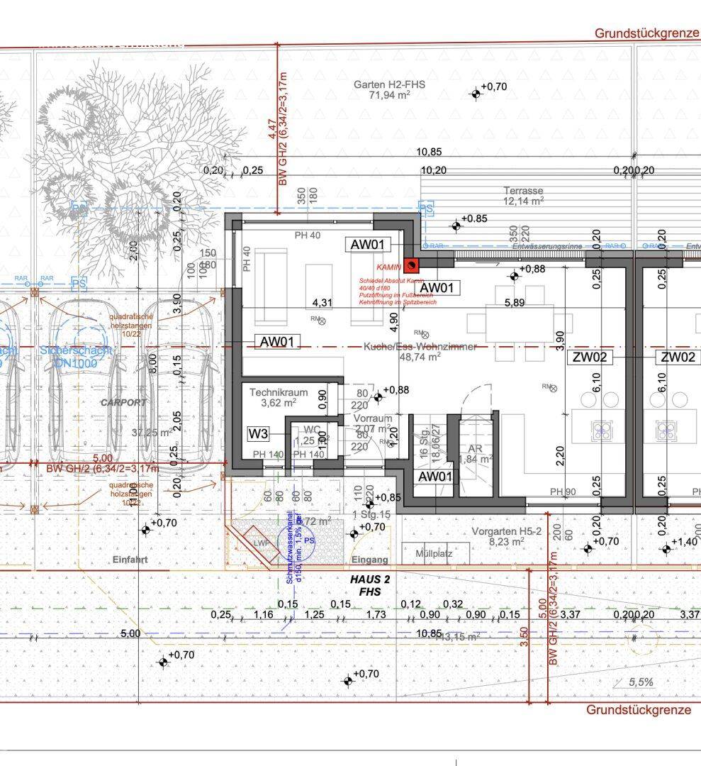 Grundriss des Erdgeschosses mit offenem Wohn-Essbereich, Terrasse und Garten.