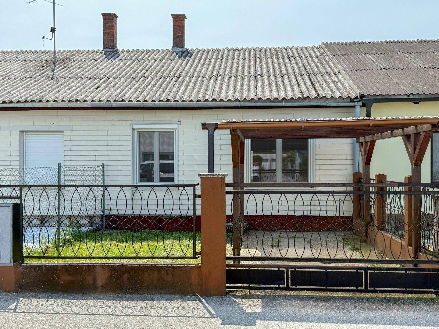 Carport+Vorgarten
